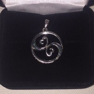 Kay Jewelers Open Heart Waves Necklace (RETIRED)